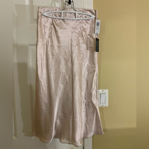 Bnwt aritzia babaton slip midi - aritzia,