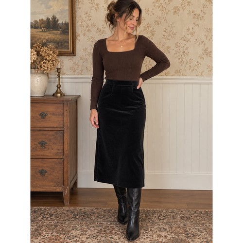 Vintage black velvet midi - black,